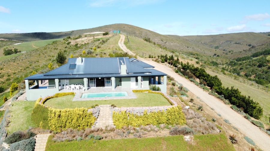 4 Bedroom Property for Sale in Mossel Bay Rural Western Cape